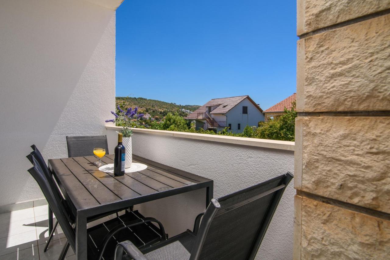 Apartments Kristo Trogir Ngoại thất bức ảnh