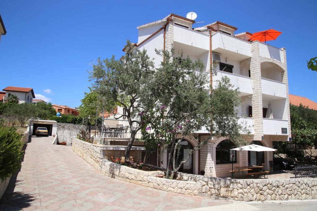 Apartments Kristo Trogir Ngoại thất bức ảnh